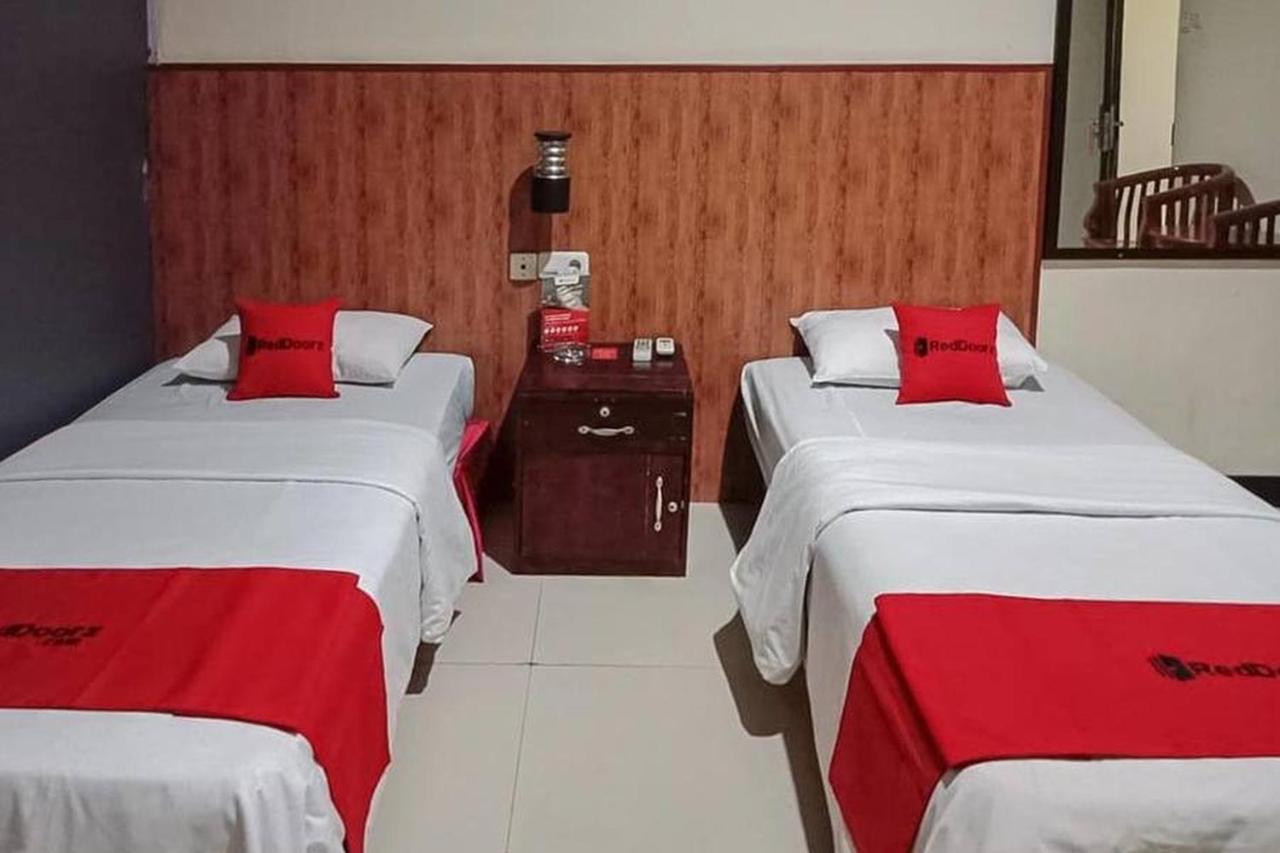 Reddoorz @ Sorong City Center Extérieur photo